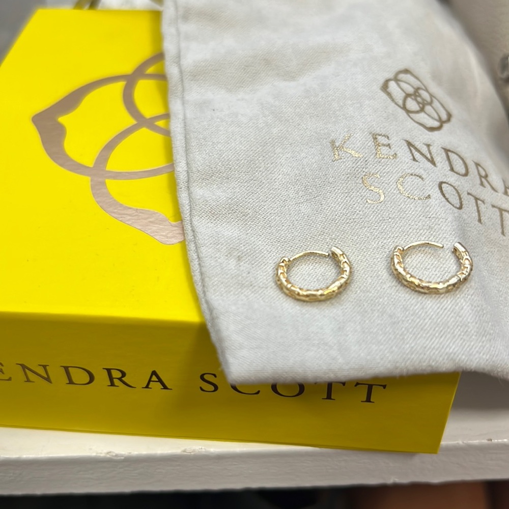 Kendra Scott Gold Earrings